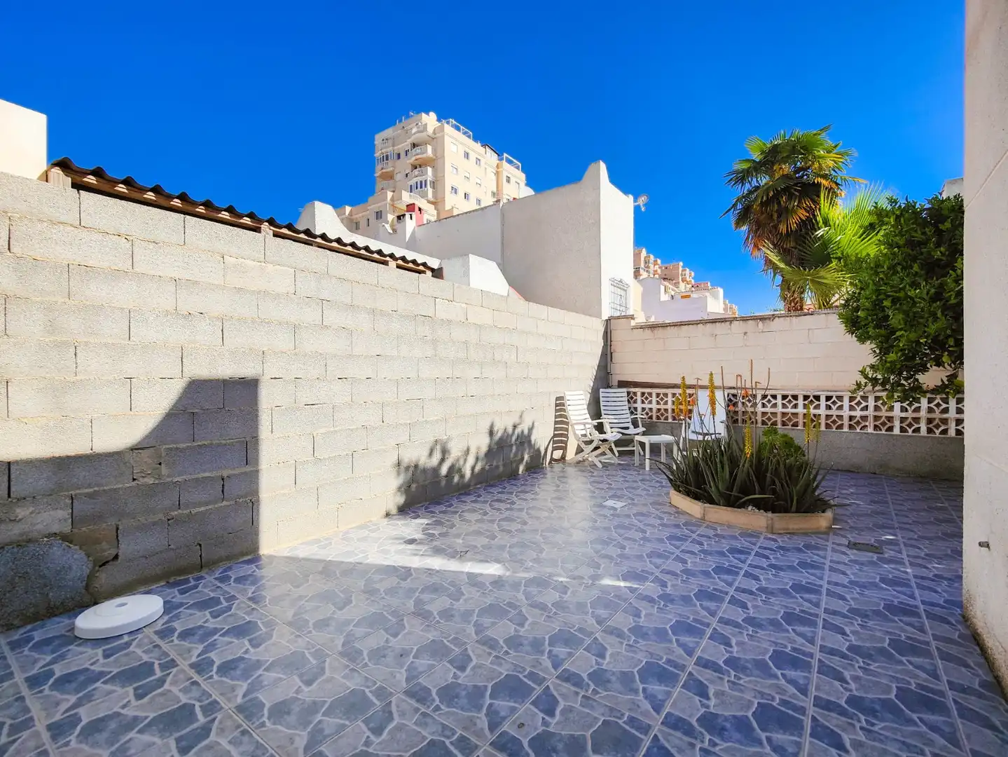 Terraza de Casa adosada en venta en Torrevieja con Aire acondicionado, Jardín privado y Terraza