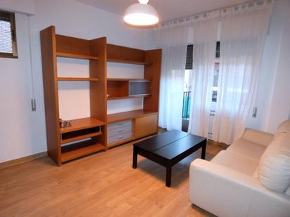 Living room of Flat for sale in  Toledo Capital  with Air Conditioner, Heating and Terrace