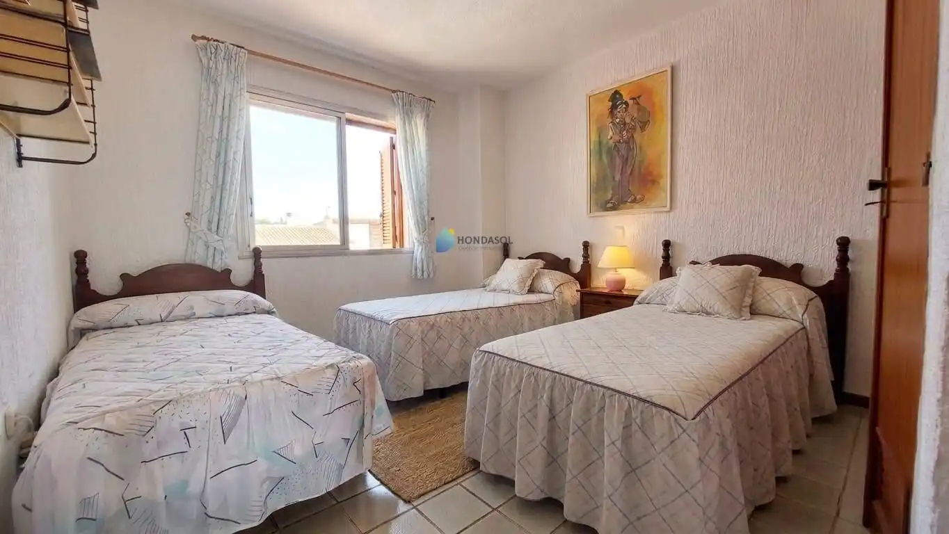 Schlafzimmer von Maisonette zum Verkauf in La Manga del Mar Menor mit Terrasse, Abstellraum und Möbliert