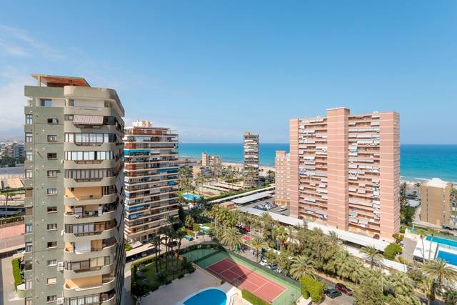 Piso en Venta en Avenida Países Escandinavos, 6 en Playa de San Juan