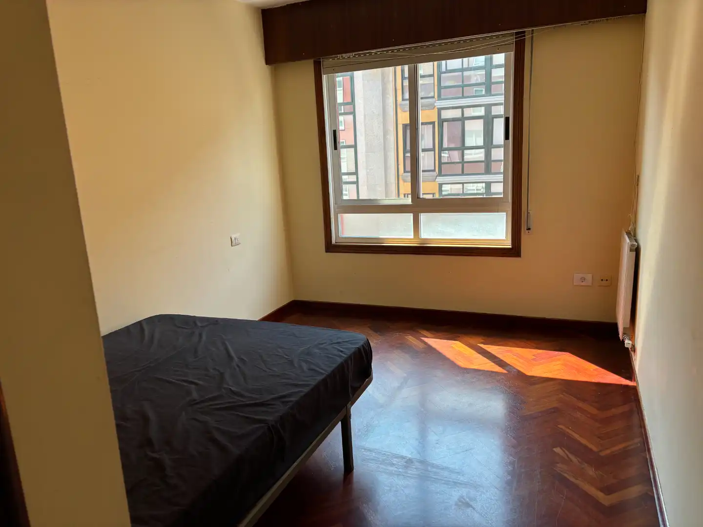 Habitación de Piso de alquiler en Culleredo con Calefacción, Parquet y Trastero