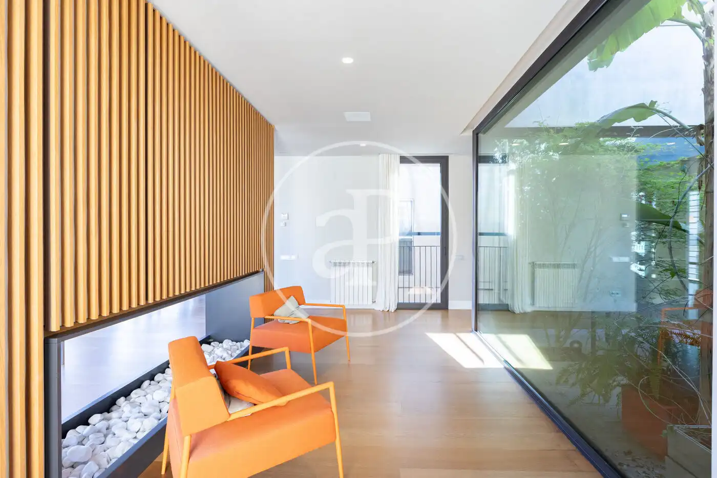 Sala de estar de Piso de alquiler en Barcelona con Aire acondicionado, Calefacción y Jardín privado