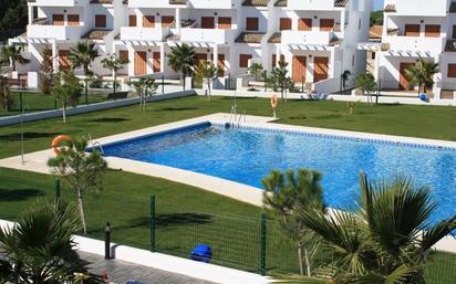 Piscina de Apartament en venda en Chiclana de la Frontera amb Aire condicionat i Terrassa