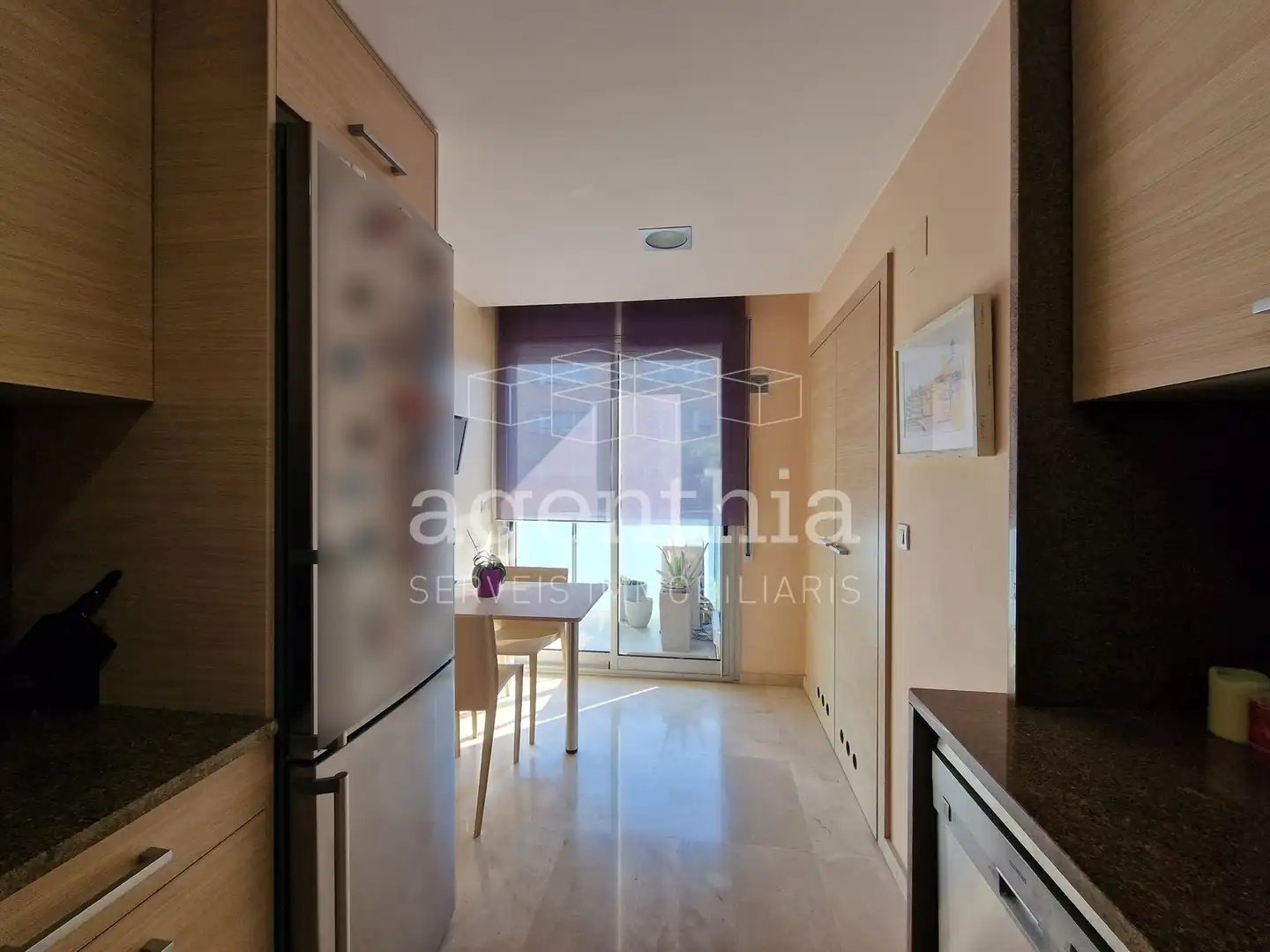 Küche von Wohnung zum Verkauf in Girona mit Klimaanlage, Heizung und Terrasse