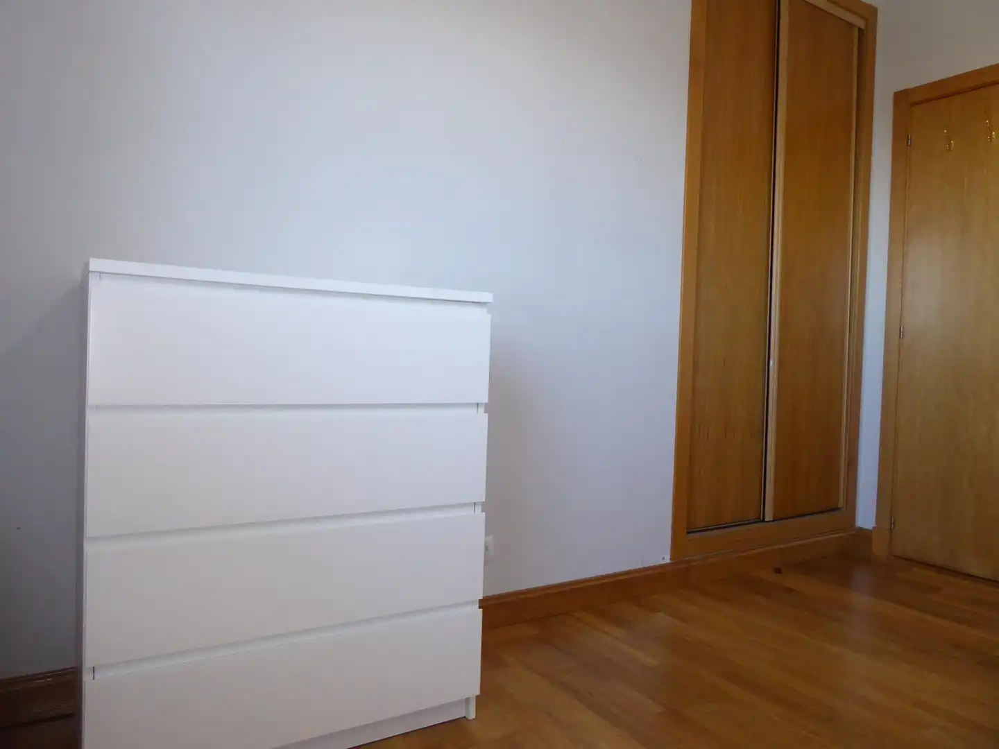 Schlafzimmer von Wohnung zum Verkauf in Jerez de la Frontera mit Klimaanlage, Parkett und Möbliert