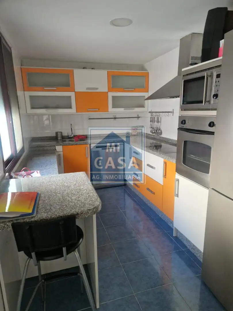Cuina de Pis en venda en Mérida amb Aire condicionat i Traster