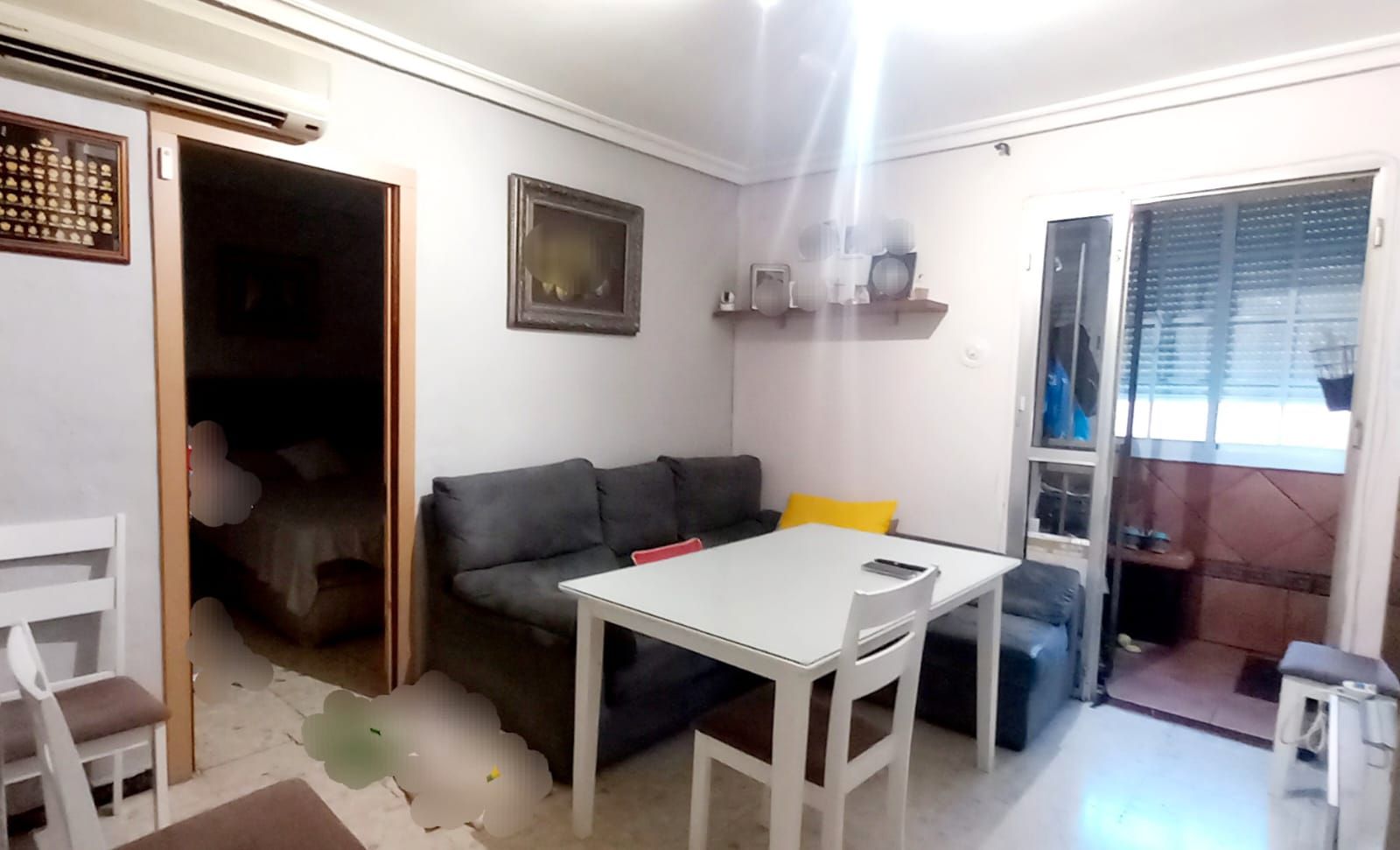 Living room of Flat for sale in  Sevilla Capital  with Air Conditioner and Terrace