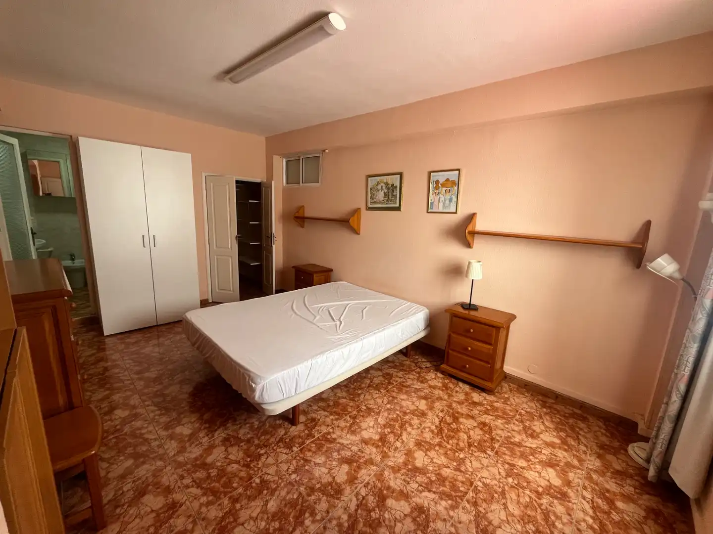 Habitación de Piso de alquiler en Las Palmas de Gran Canaria con Amueblado, Horno y Lavadora