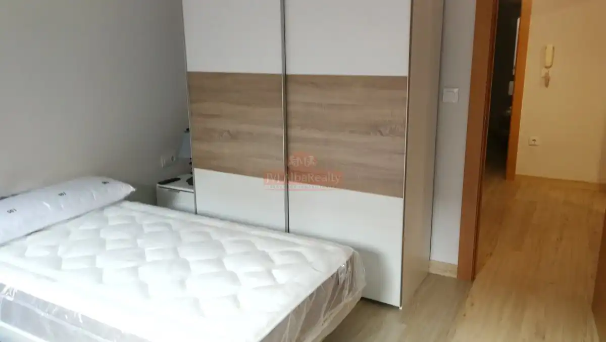 Flat with terrace to rent in Ensanche - Franciscanos, imagen 24