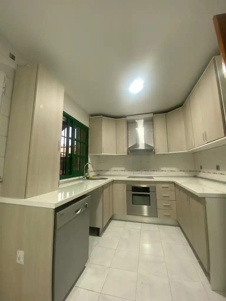 Detached homes for rent in Capellanía - Retamar