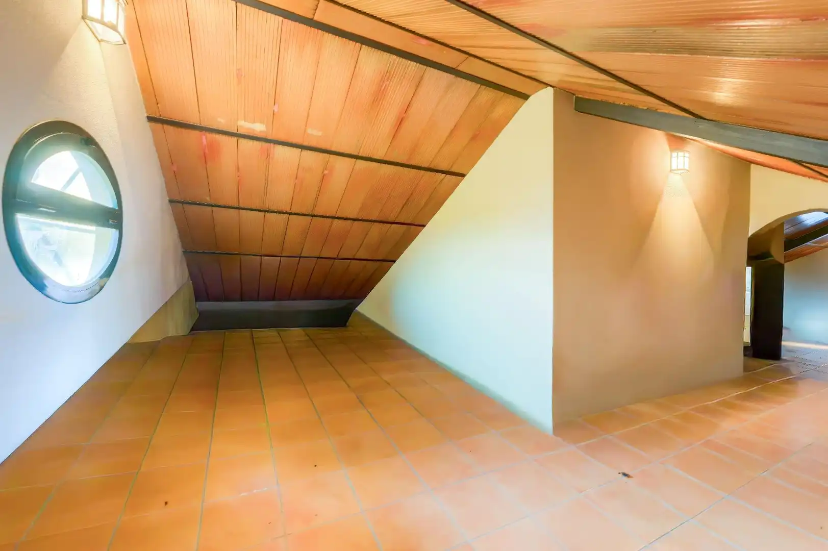 Houses for sale in Espartinas  with Air Conditioner, Private garden and Terrace