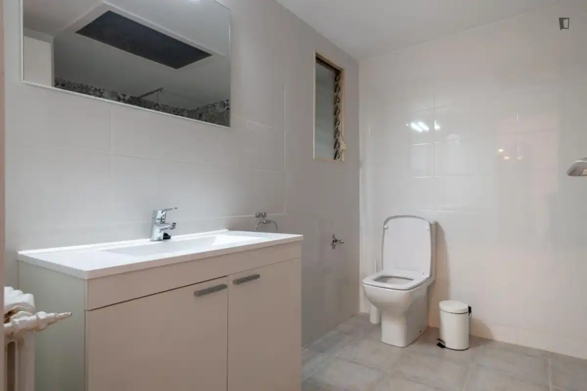 Habitació a Sant Gervasi- Galvany