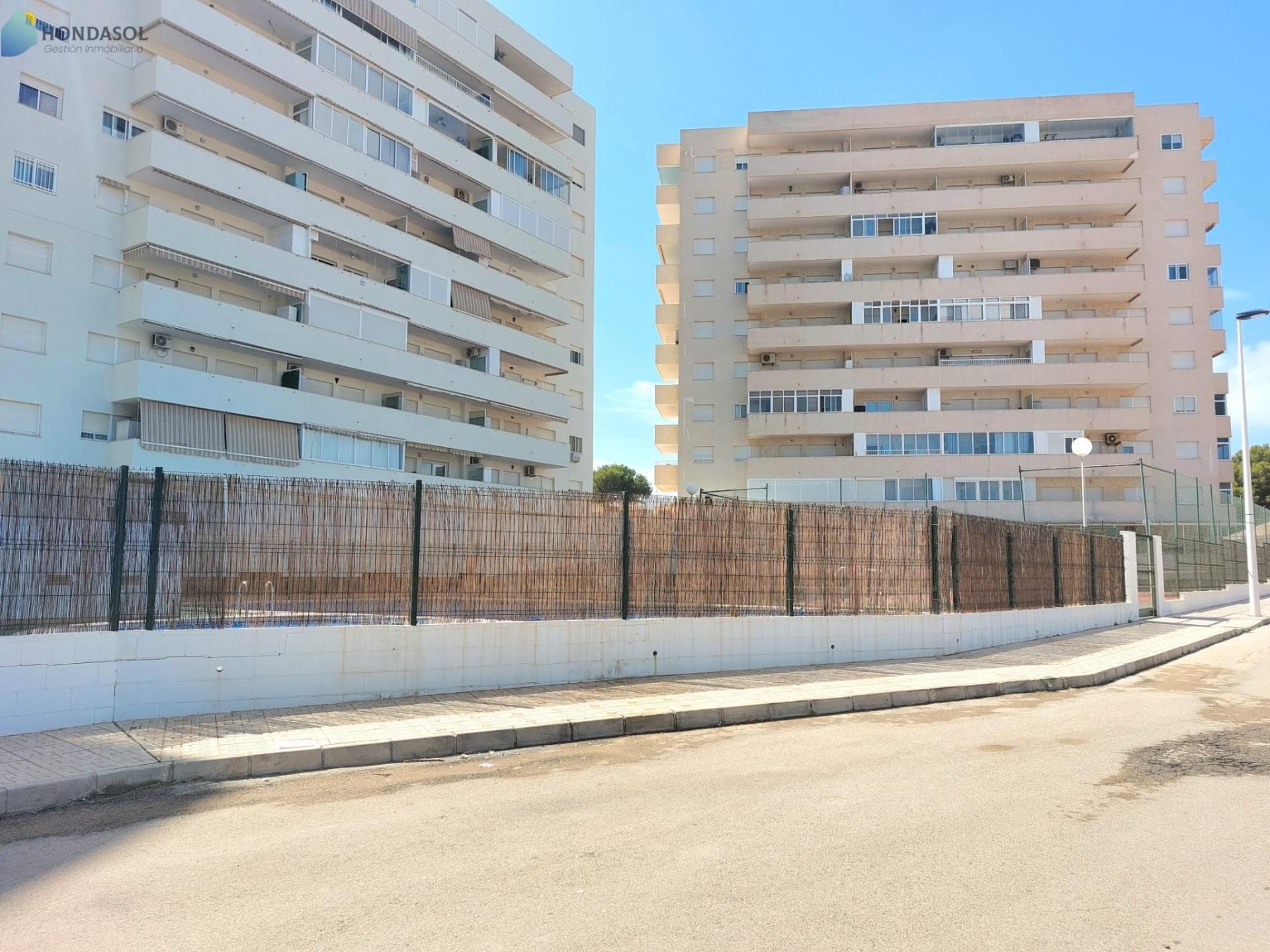 Vista exterior de Apartament en venda en Cartagena amb Terrassa, Balcó i Piscina comunitària