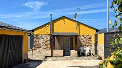 VIVIENDA DE 275 M² CON 1.000 M² DE TERRENO EN A RÚA DE VALDEORRAS (OURENSE)