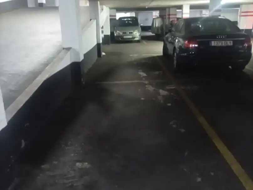 Aparcament de lloguer a Botika vieja 1