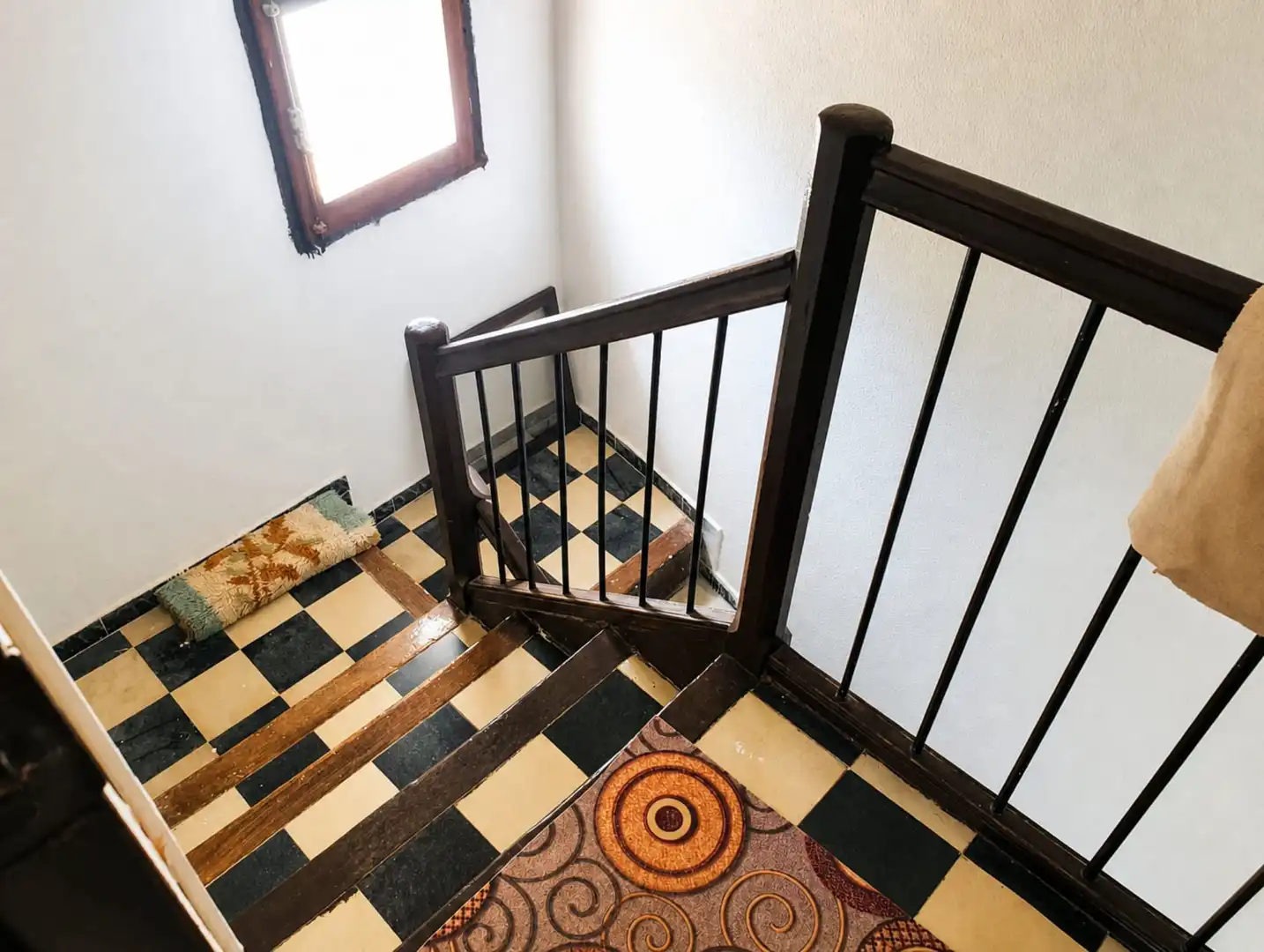 Country house zum Verkauf in Terrer mit Heizung und Abstellraum