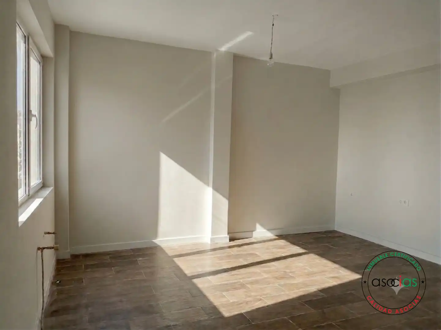 Habitación de Piso de alquiler en Gijón  con Jardín privado, Parquet y Terraza