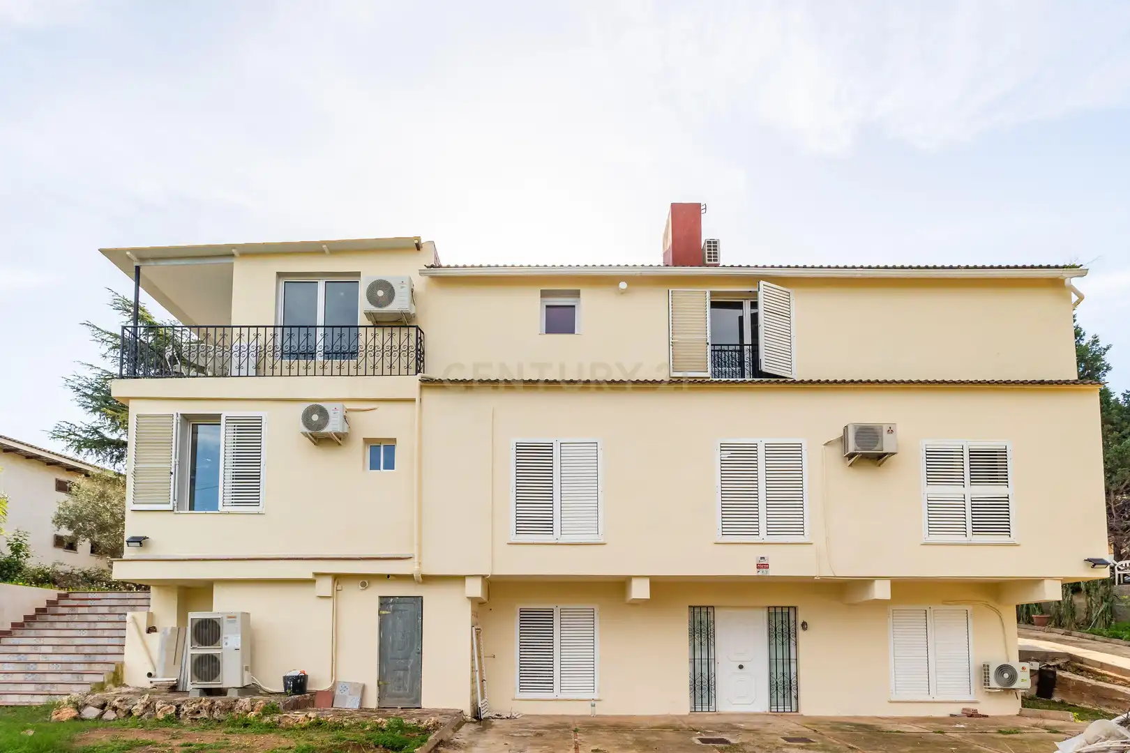 Villa con terrazza in vendita a REINES, imagen 15