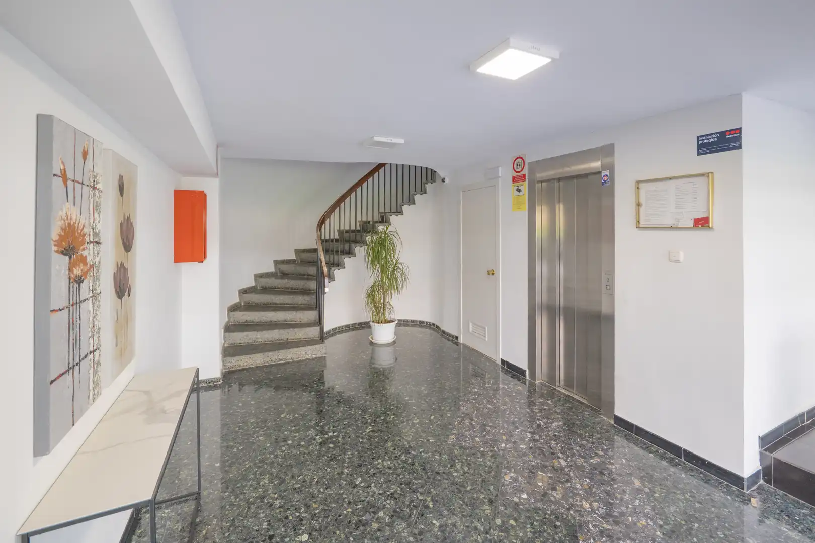 Piso en venta en Torremolinos con Aire acondicionado, Terraza y Internet