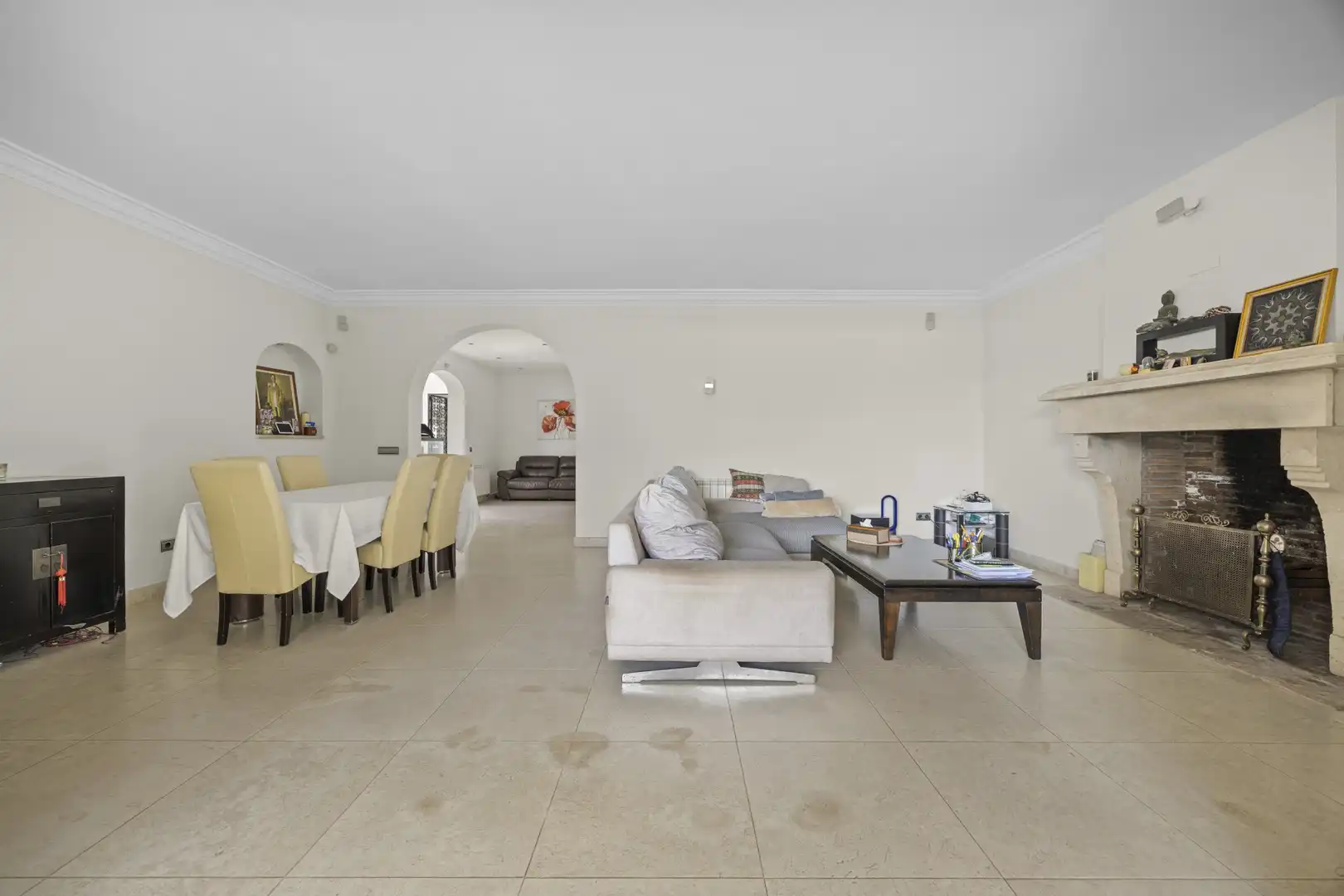 Menjador de Casa o xalet en venda en Estepona amb Aire condicionat, Jardí privat i Terrassa