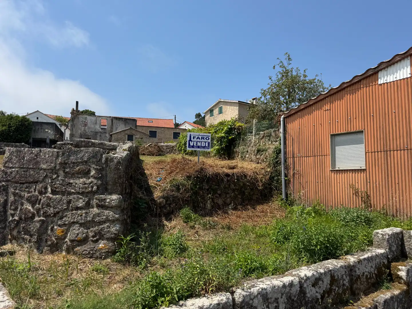 Houses for sale in Muros