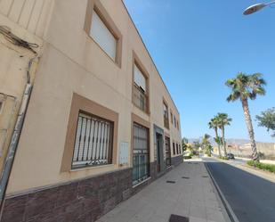 Vista exterior de Pis en venda en Roquetas de Mar