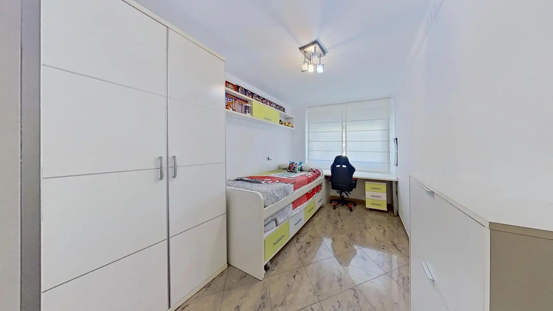 Habitación de Piso en venta en Motril con Aire acondicionado, Calefacción y Balcón