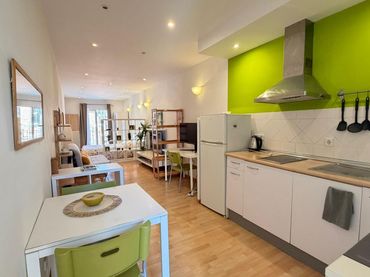 Loft mit Balkon zum Verkauf in Carrer SANT ANTONI ABAT