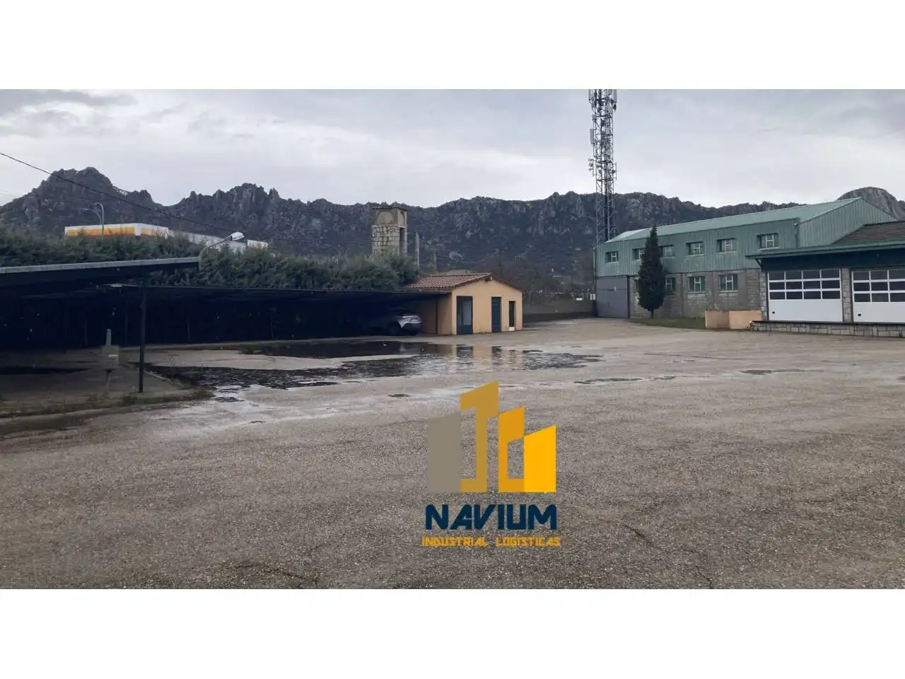 Exterior view of Industrial buildings for sale in La Cabrera  with Heating and Alarm