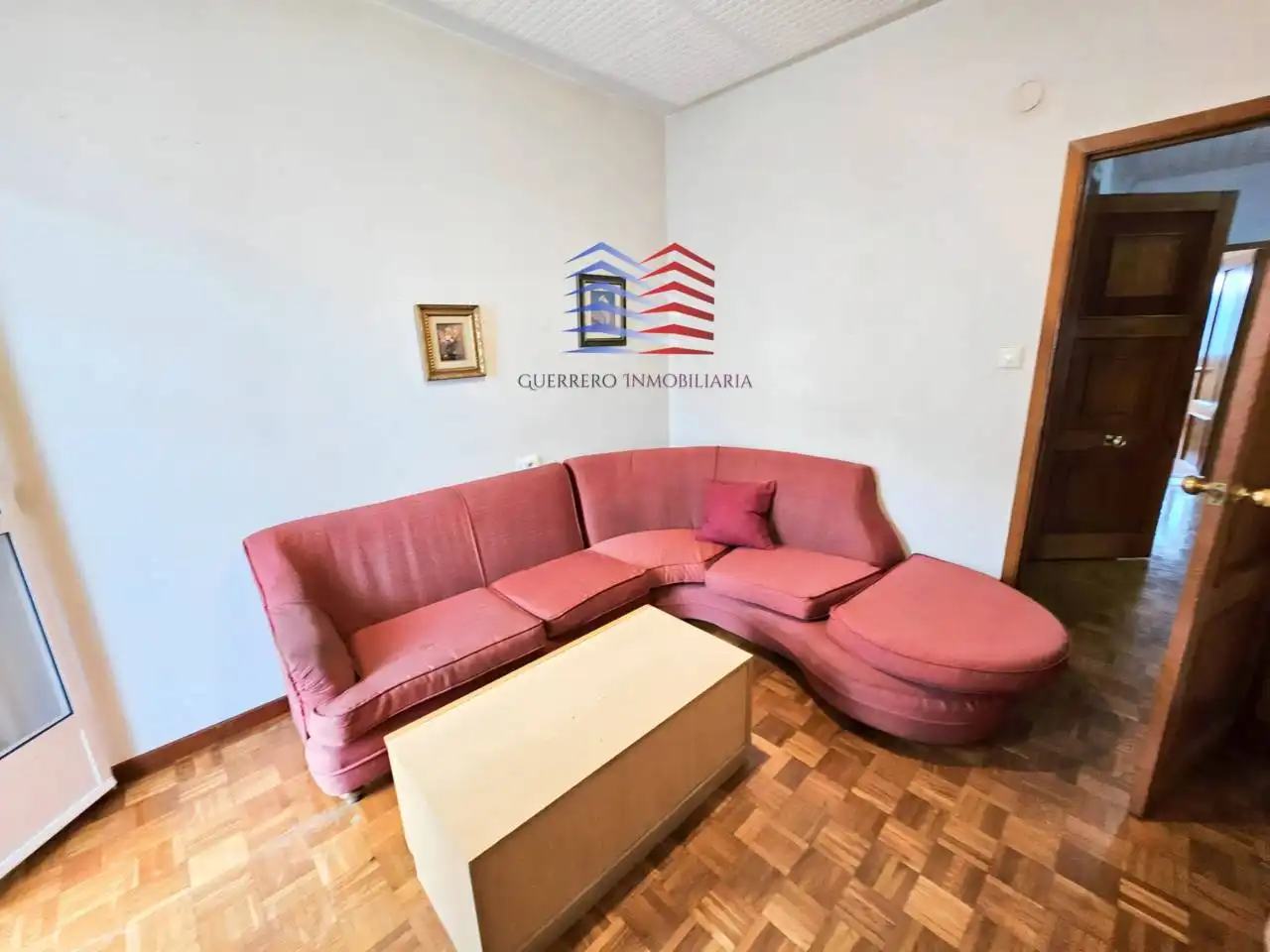 Sala d'estar de Pis de lloguer en Ourense Capital  amb Calefacció, Moblat i Balcó