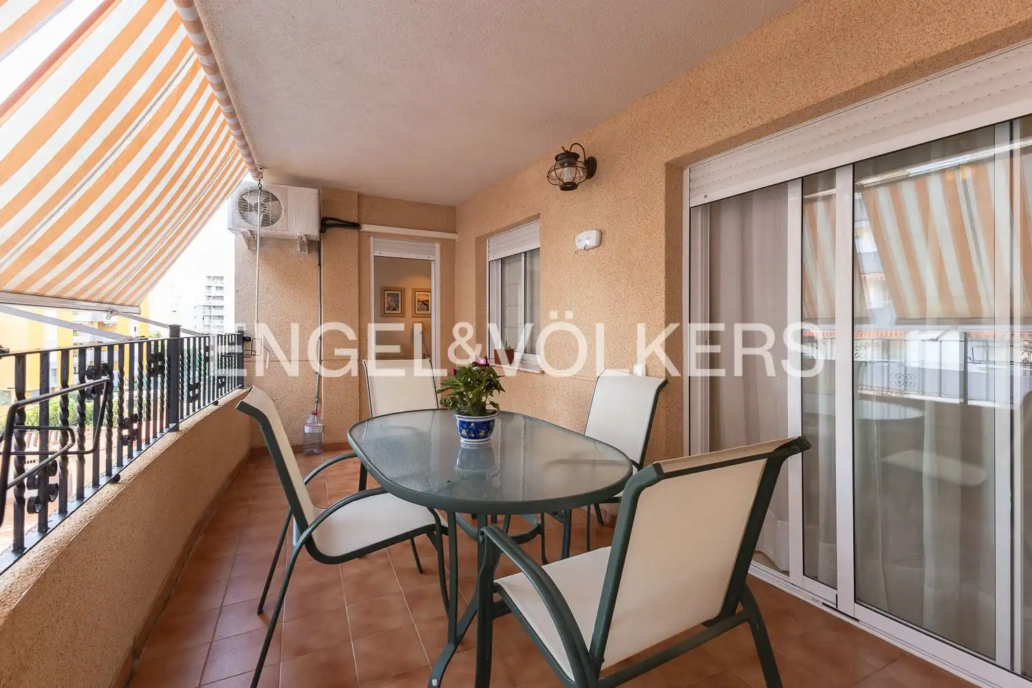 Terrasse von Wohnung zur Miete in Canet d'En Berenguer, Valencia