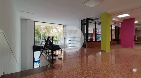 Local comercial amplio y versátil de 526 m repartidos en dos plantas, situado en una zona con elevada actividad comercial y excele, imatge 4