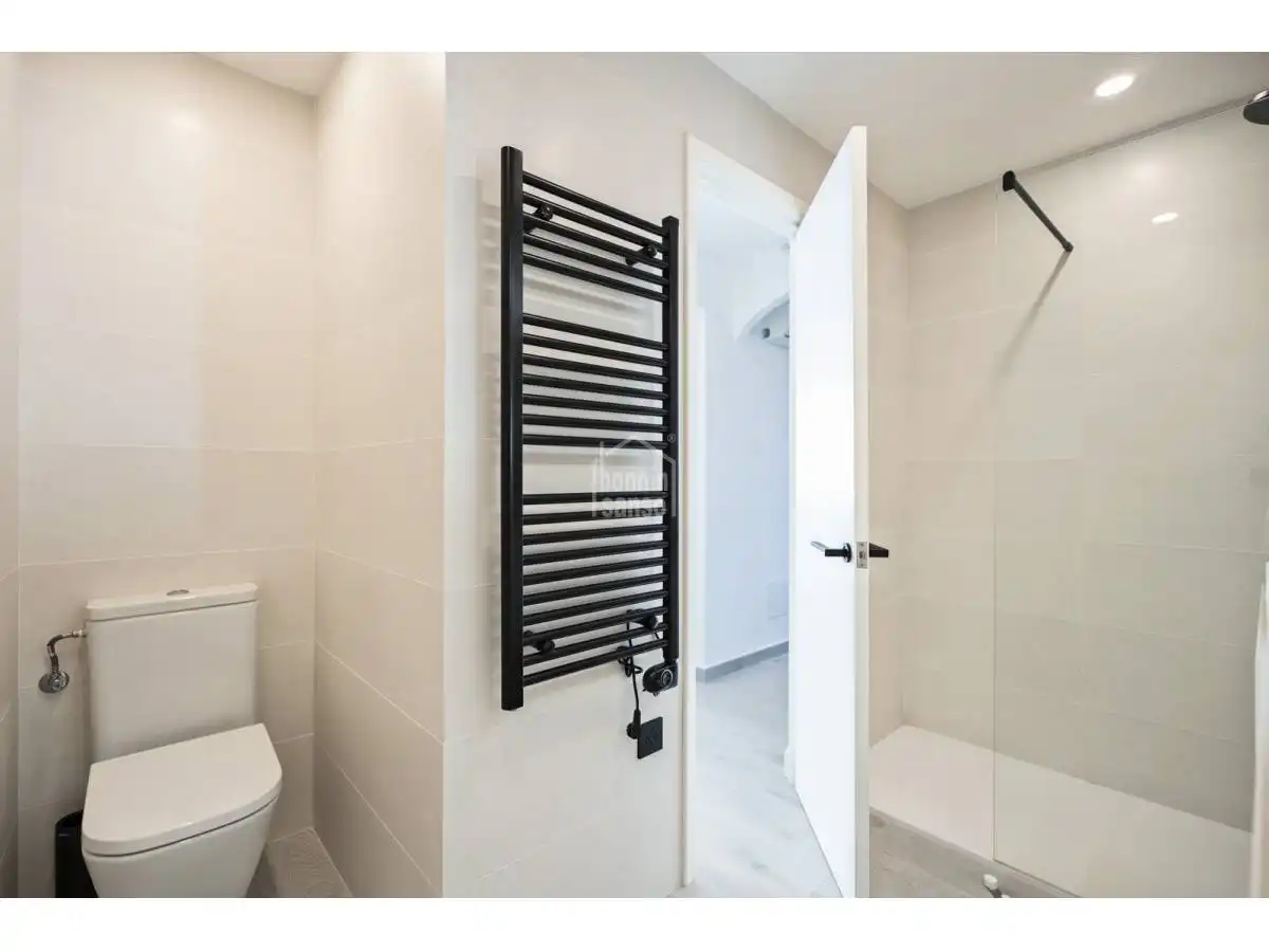 Bathroom of Apartments for sale in Sant Lluís  with Terrace