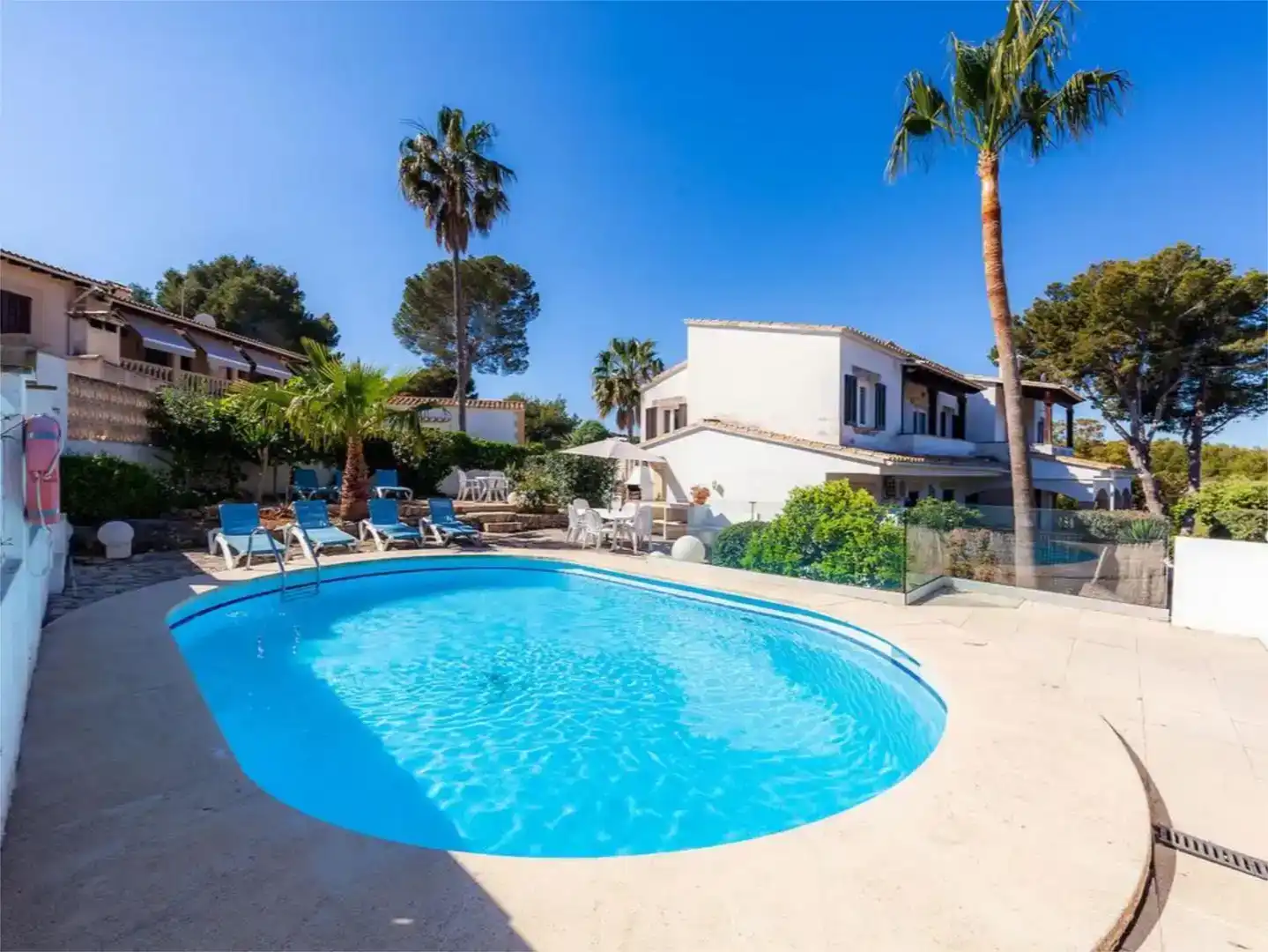 Schwimmbecken von Country house zur Miete in Alcúdia mit Klimaanlage, Privatgarten und Parkett