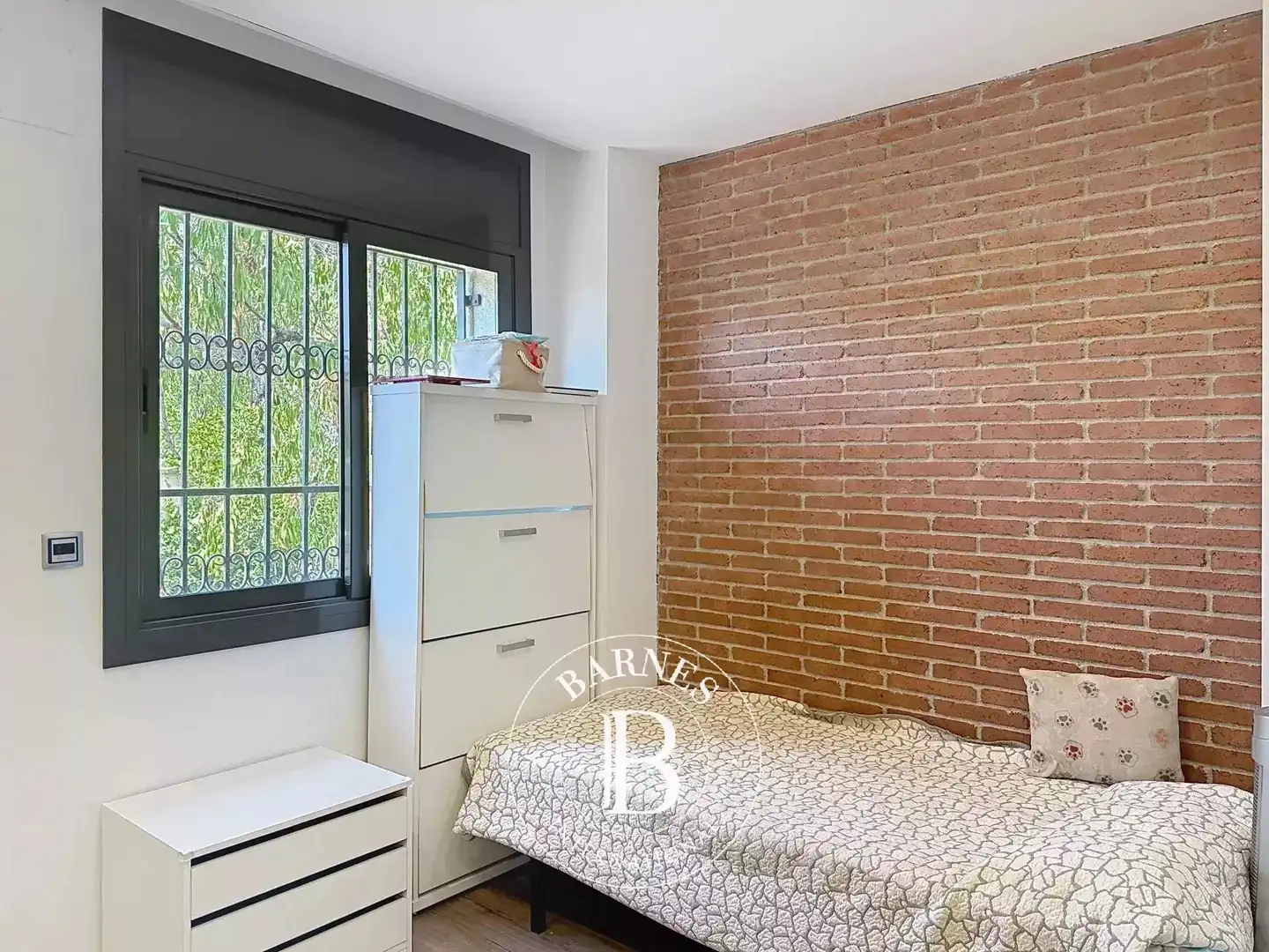 Dormitori de Casa o xalet en venda en Cerdanyola del Vallès amb Aire condicionat, Calefacció i Jardí privat