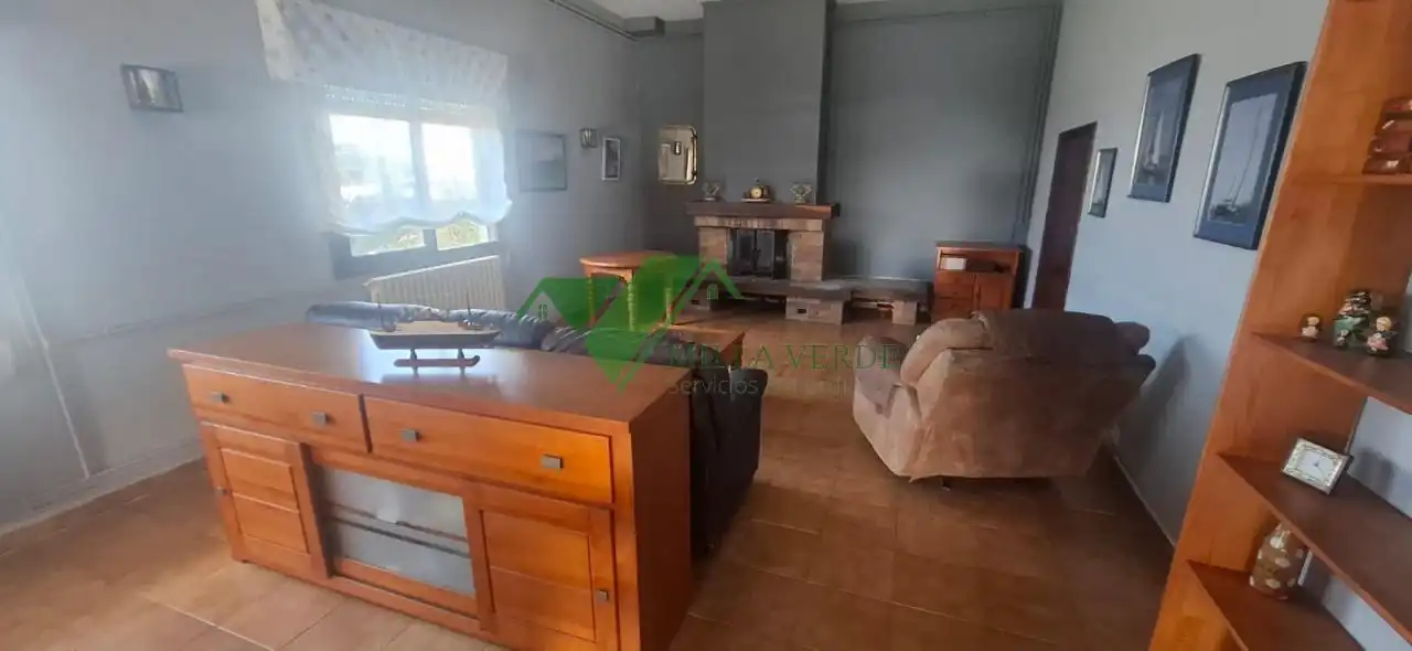 Sala de estar de Casa o chalet en venta en Vigo  con Calefacción, Terraza y Trastero
