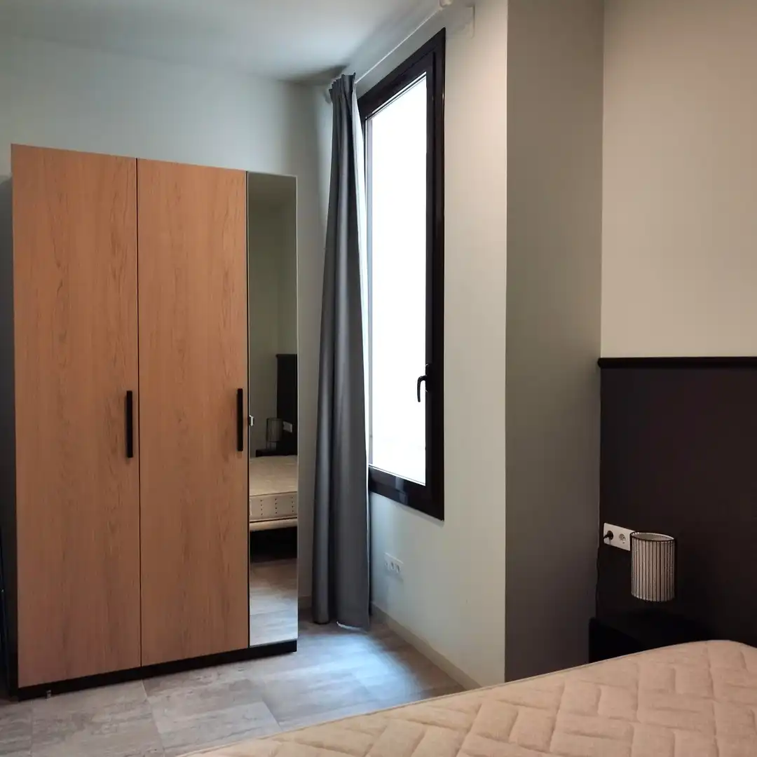 Schlafzimmer von Wohnung zur Miete in Barcelona mit Klimaanlage, Heizung und Möbliert