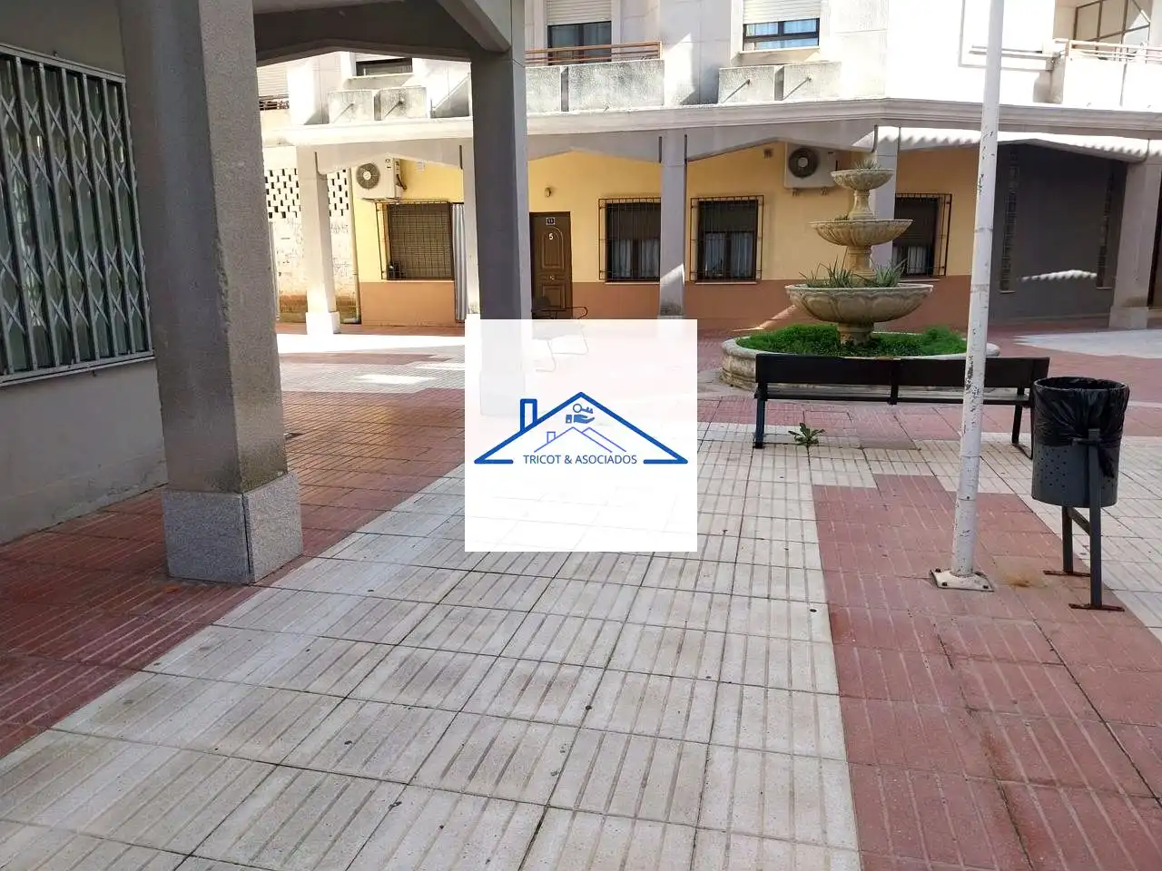 Local comercial en venda a Teatro, imagen 7