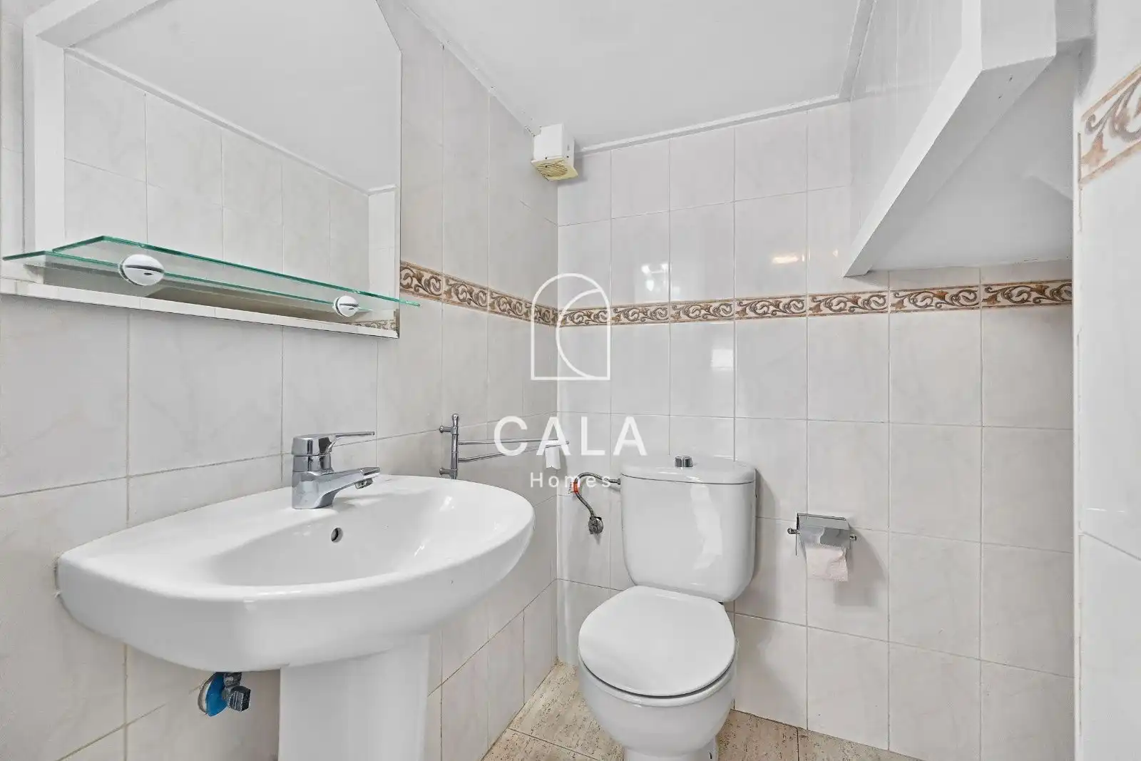 Bathroom of Detached homes for sale in Costa Adeje