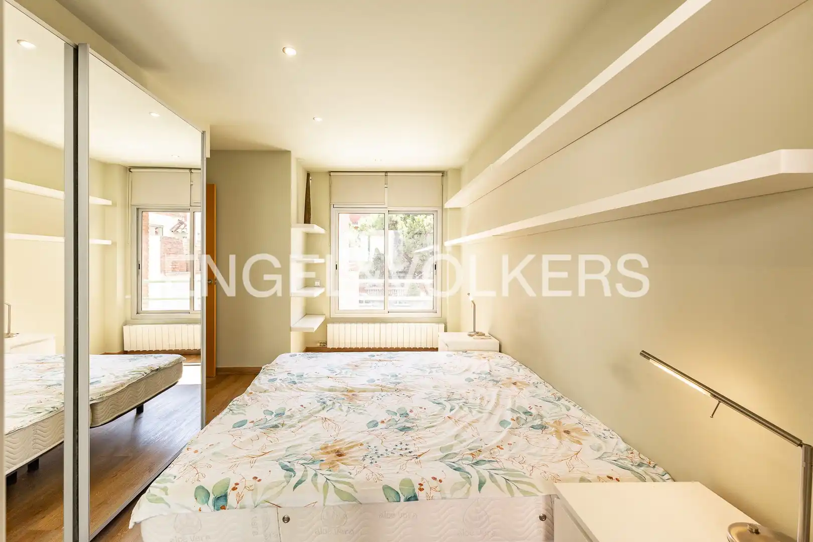 Bedroom of Flat for rent in Barcelona  with Air Conditioner, Heating and Terrace