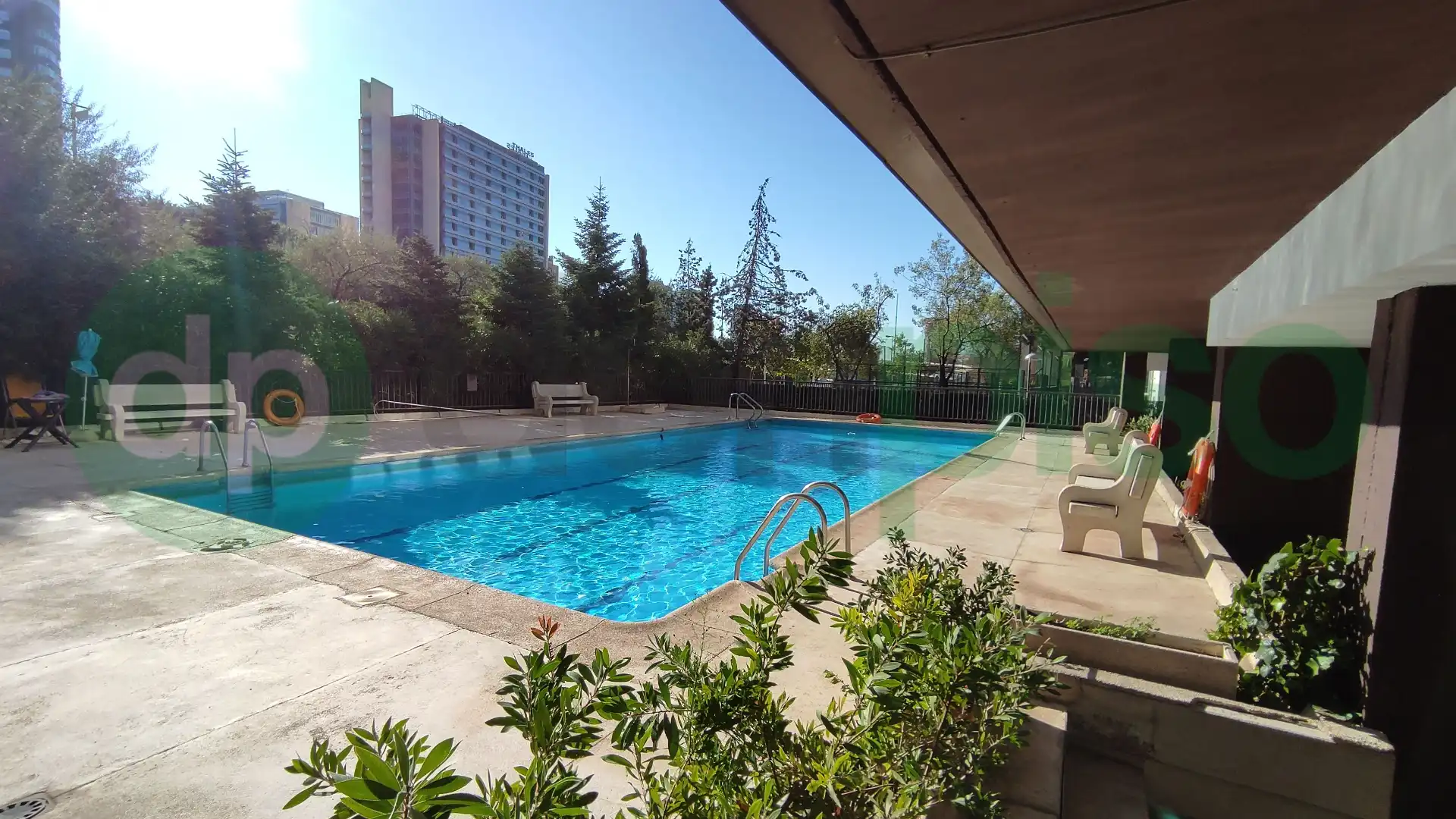 Piscina de Pis en venda en Madrid amb Aire condicionat, Calefacció i Forn