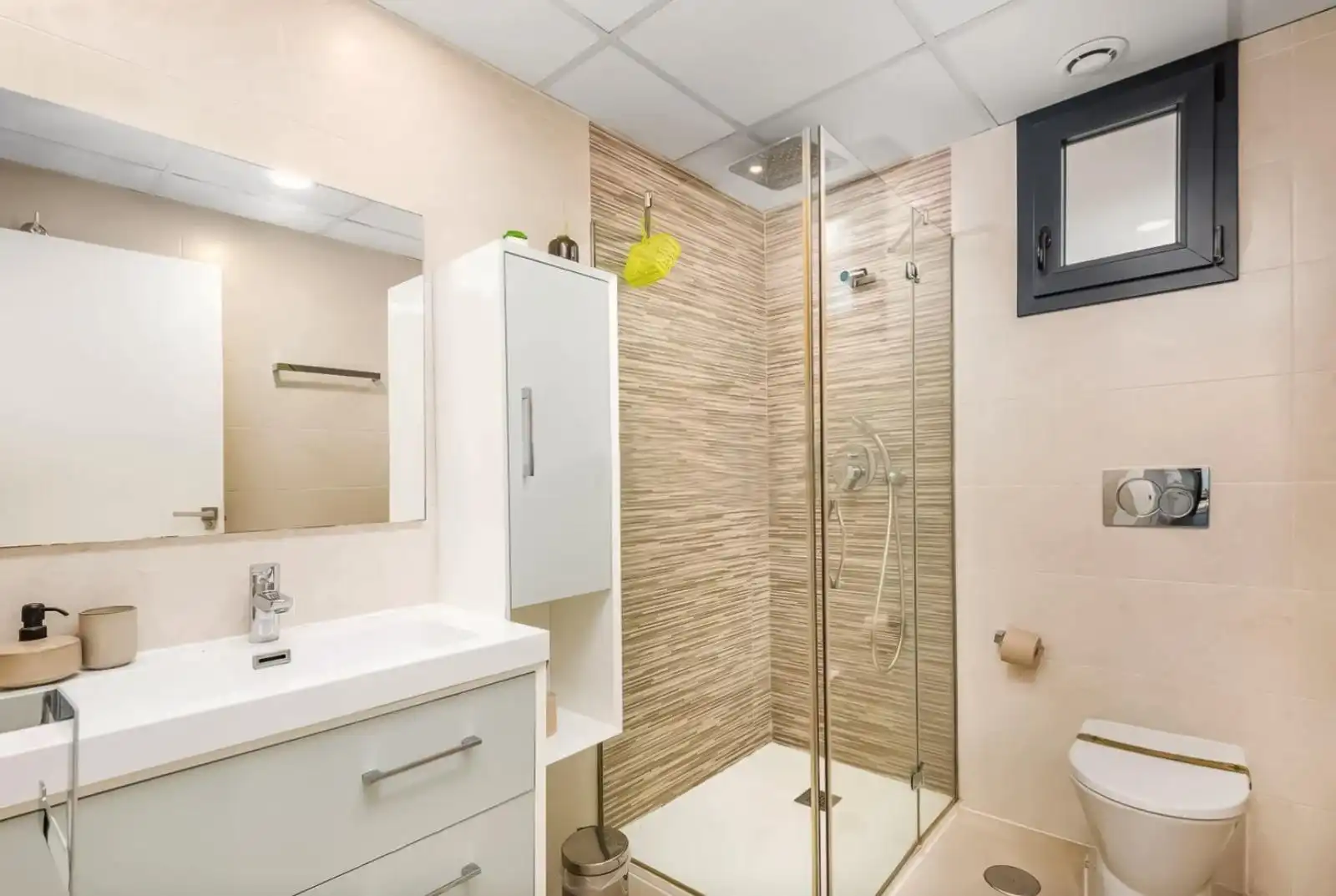 Bathroom of Attic for sale in Elche / Elx  with Air Conditioner, Private garden and Terrace