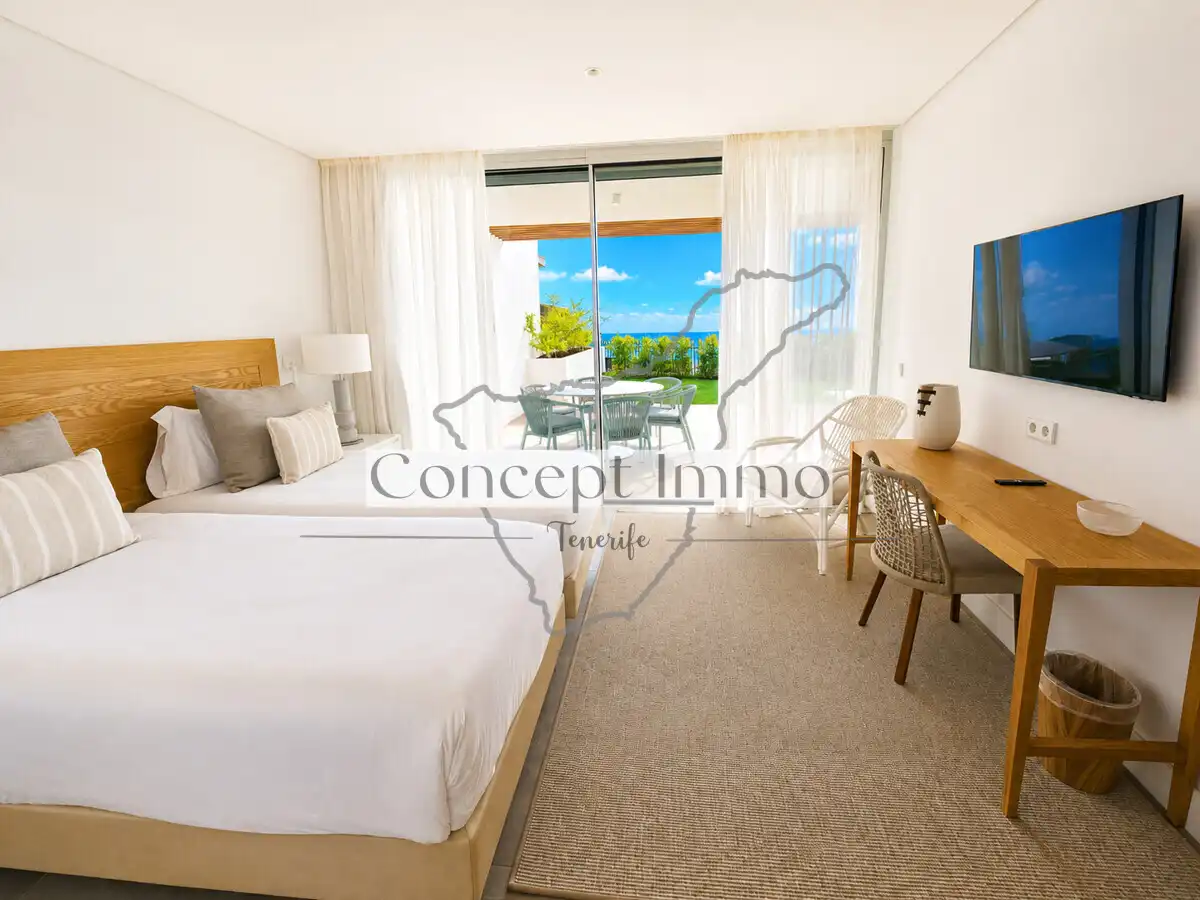 Habitación de Planta baja en venta en Guía de Isora con Aire acondicionado, Jardín privado y Terraza