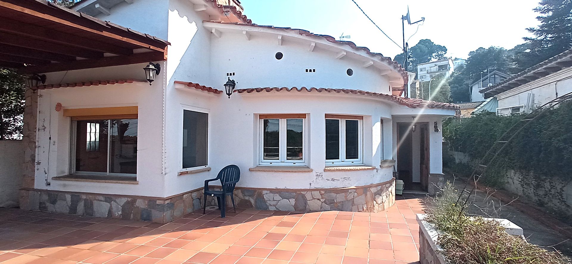 Exterior view of House or chalet for sale in Cerdanyola del Vallès  with Heating and Terrace