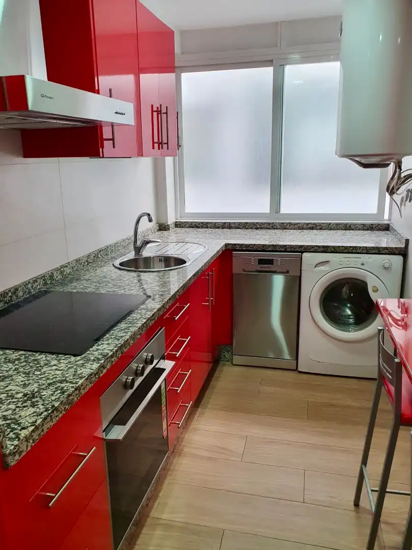 Kitchen of Flat for rent in Granada  with Air Conditioner, Heating and Parquet flooring
