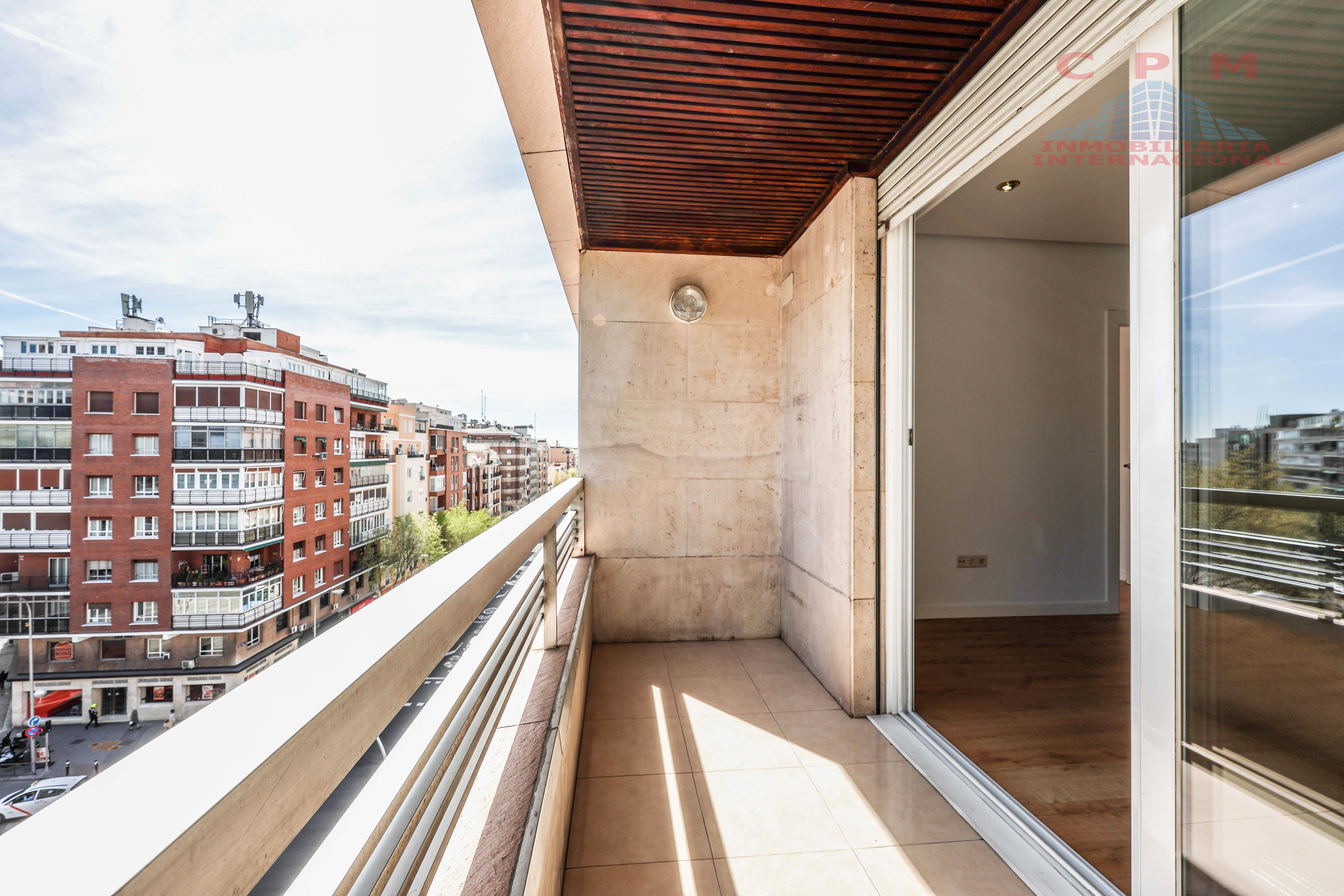 Balcony of Flat to rent in  Madrid Capital  with Air Conditioner, Heating and Terrace