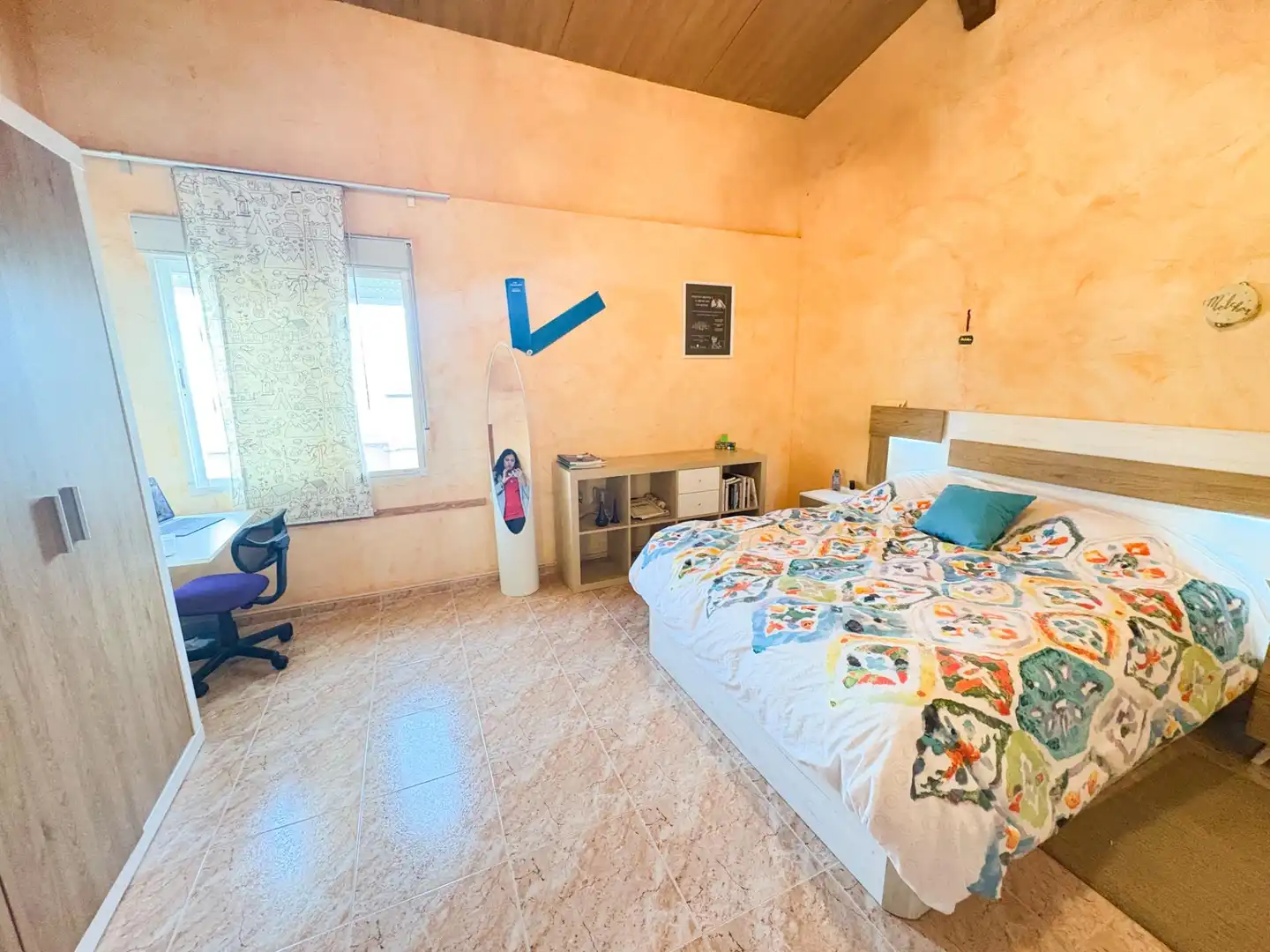 Schlafzimmer von Einfamilien-Reihenhaus zum Verkauf in San Isidro mit Klimaanlage, Privatgarten und Terrasse