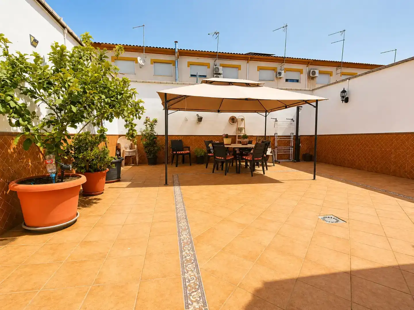 Terrassa de Casa adosada en venda en Cijuela amb Aire condicionat