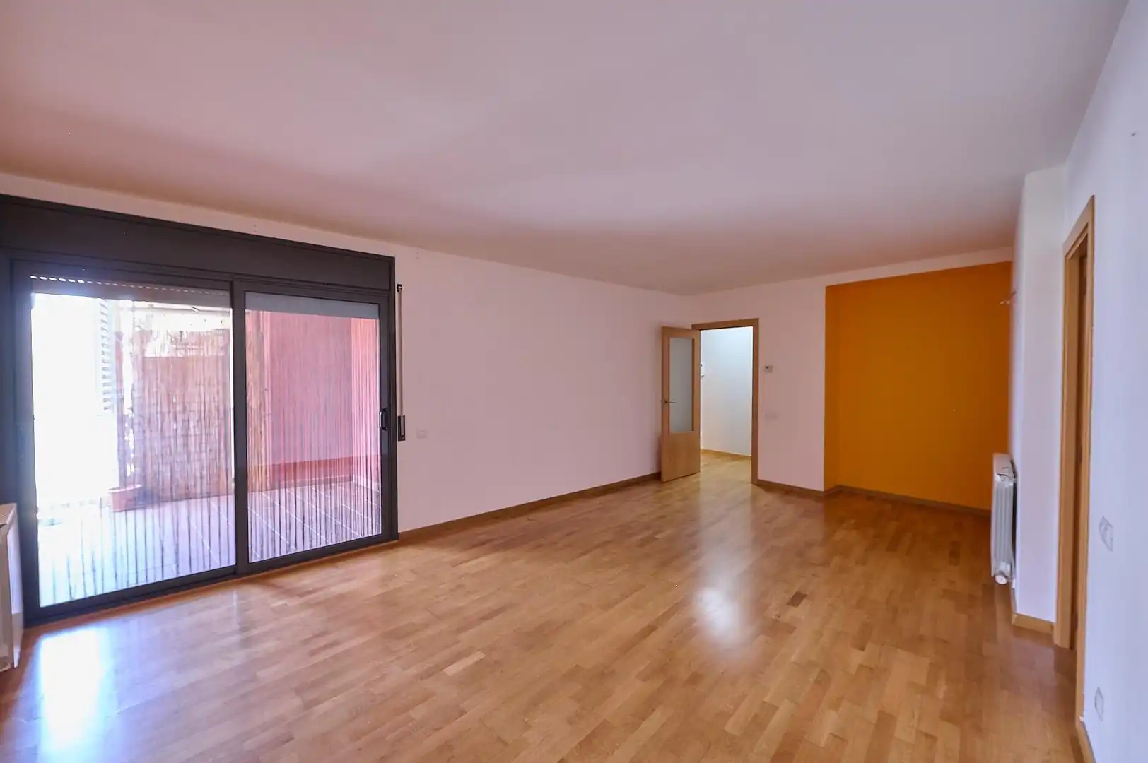 Sala d'estar de Pis en venda en Sentmenat amb Calefacció, Parquet i Balcó