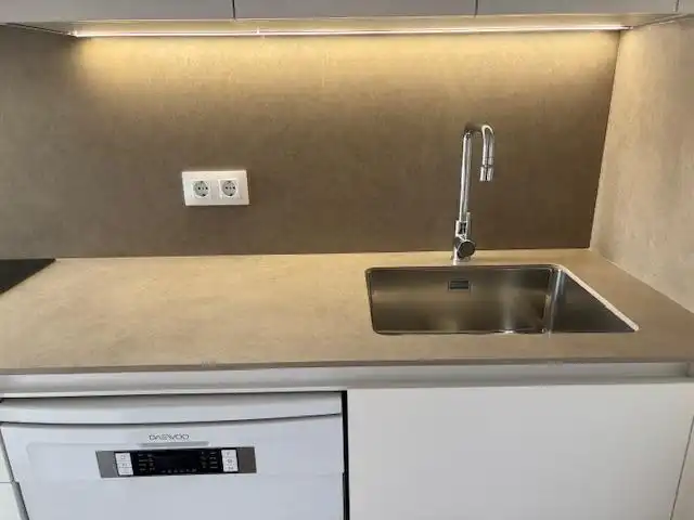 Cocina de Apartamento de alquiler en Benicasim / Benicàssim con Calefacción, Jardín privado y Terraza